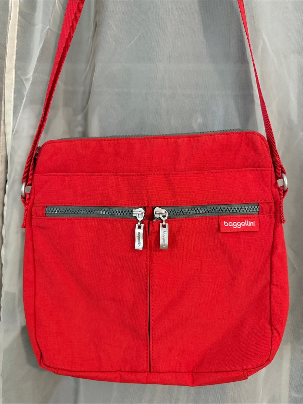 Baggallini Red Lightweight Crossbody Organizer